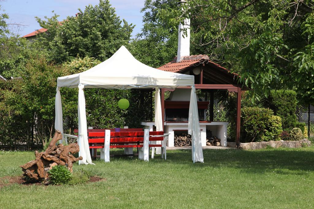 Archontiko Driani Apartment Paralia Panteleimonos Exterior photo