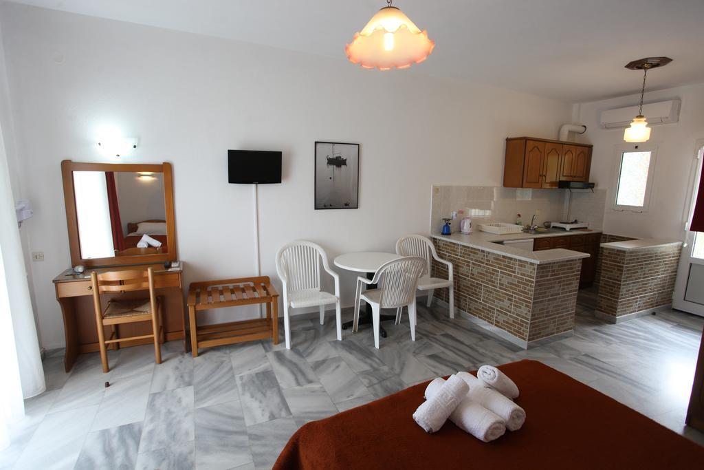 Archontiko Driani Apartment Paralia Panteleimonos Room photo