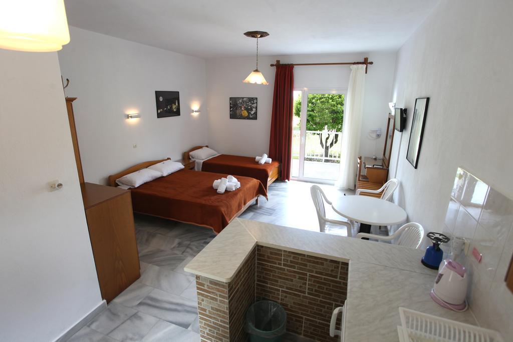 Archontiko Driani Apartment Paralia Panteleimonos Room photo